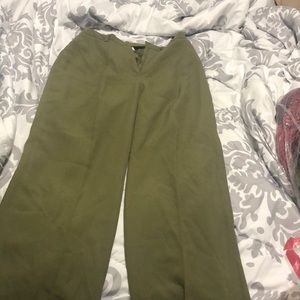 Olive green 4-piece outfit